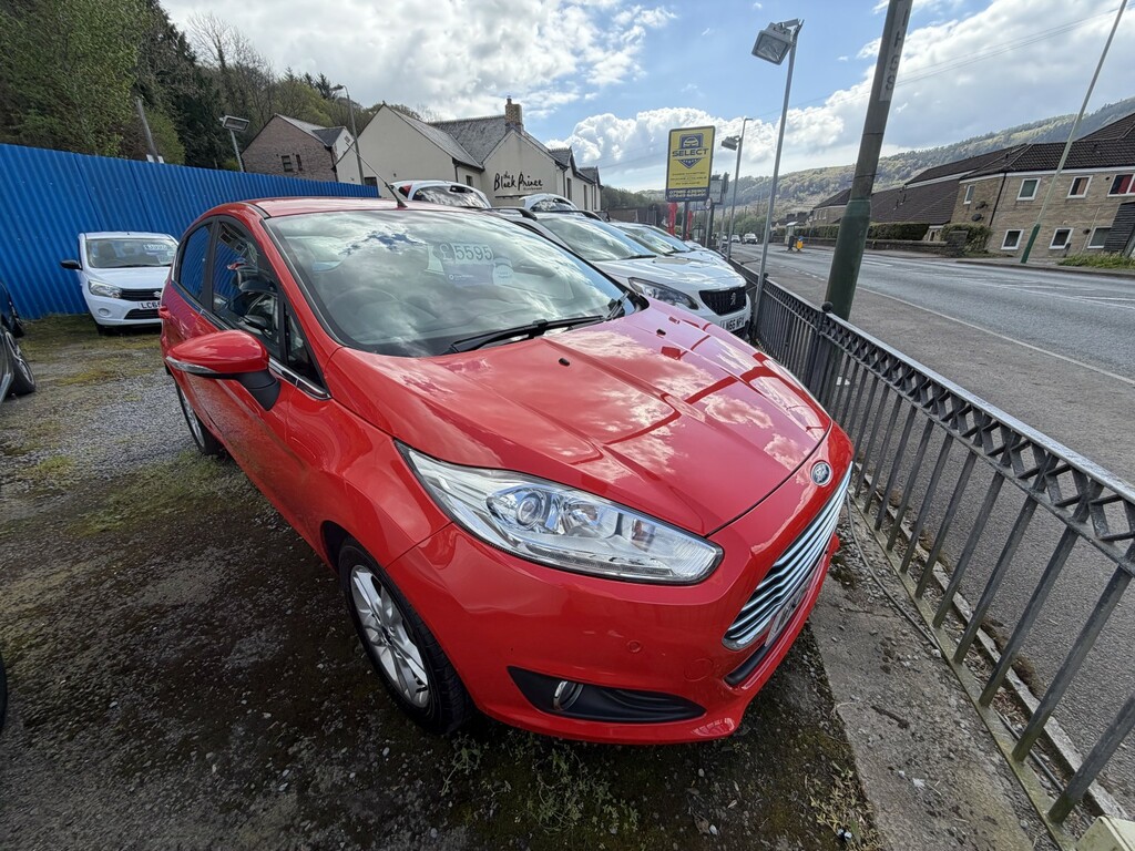 Ford Fiesta Hatchback 1.0 T Ecoboost Zetec 201565 Red