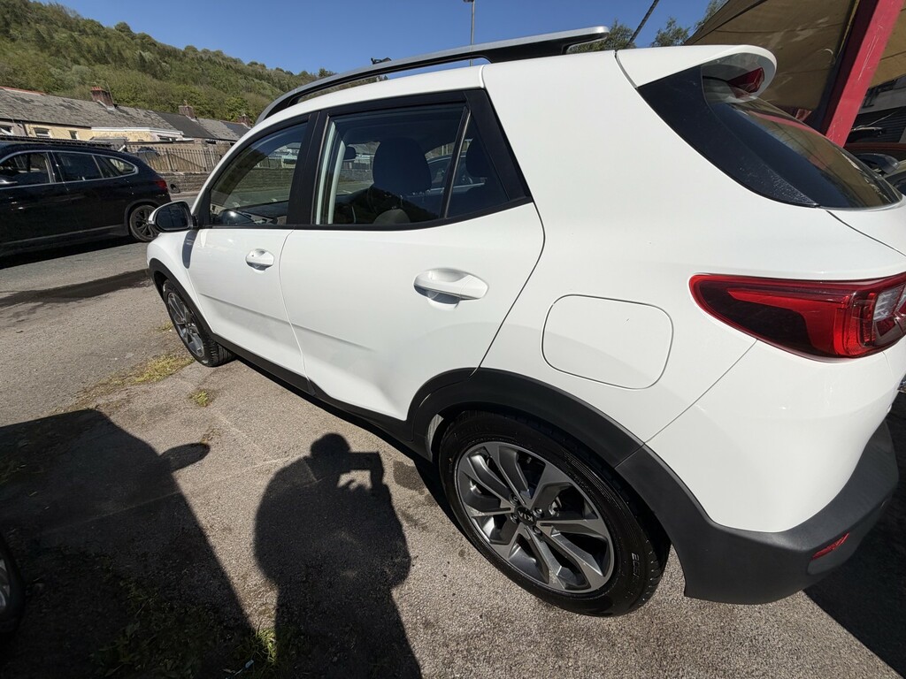 Kia Stonic Suv 1.6 Crdi 2 201818 MH18RXK White #5