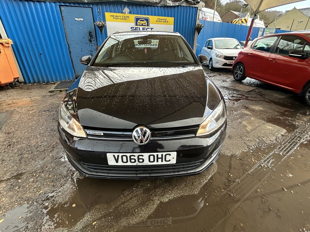 Volkswagen Golf Hatchback 1.0 Tsi Match Edition Bluemotion 20166 Black #2