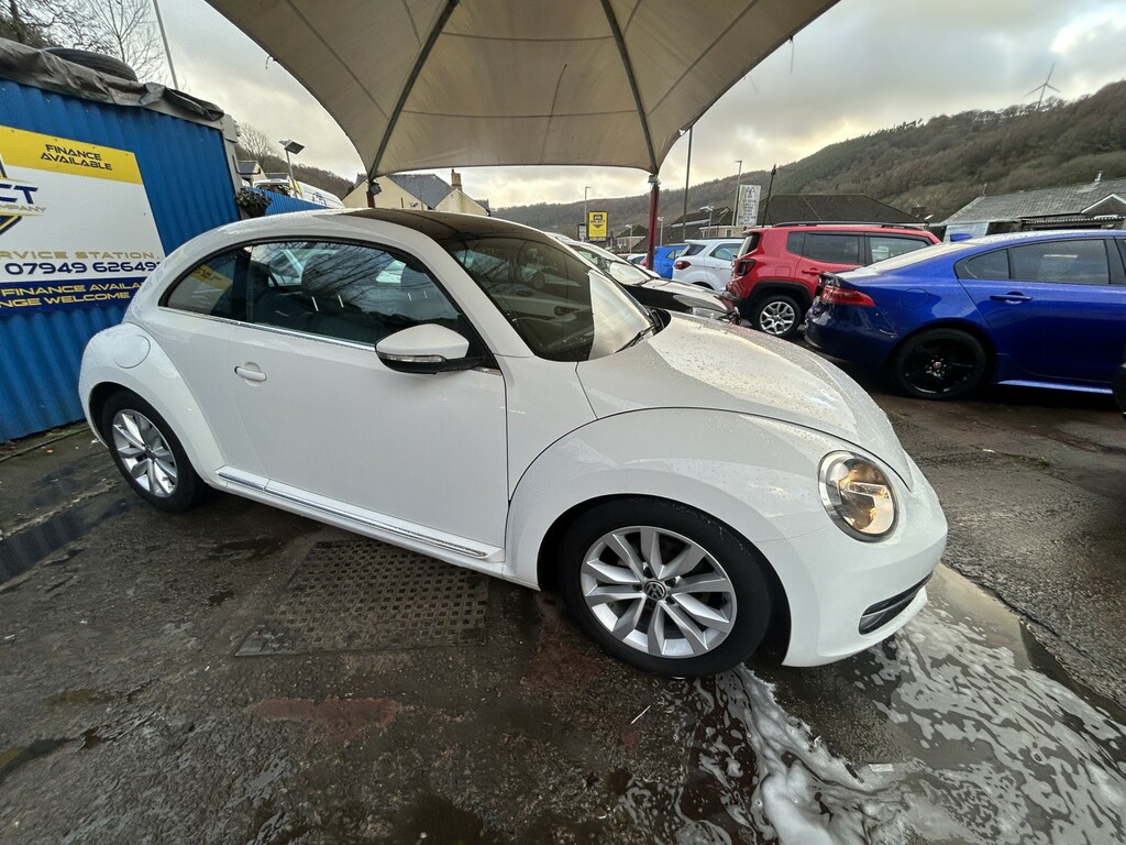 Volkswagen Beetle Hatchback 2.0 Tdi Bluemotion Tech Design 201616 White