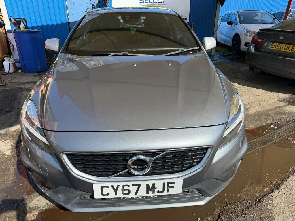 Volvo V40 Hatchback 2.0 R-design T2 201767 CY67MJF Grey #2