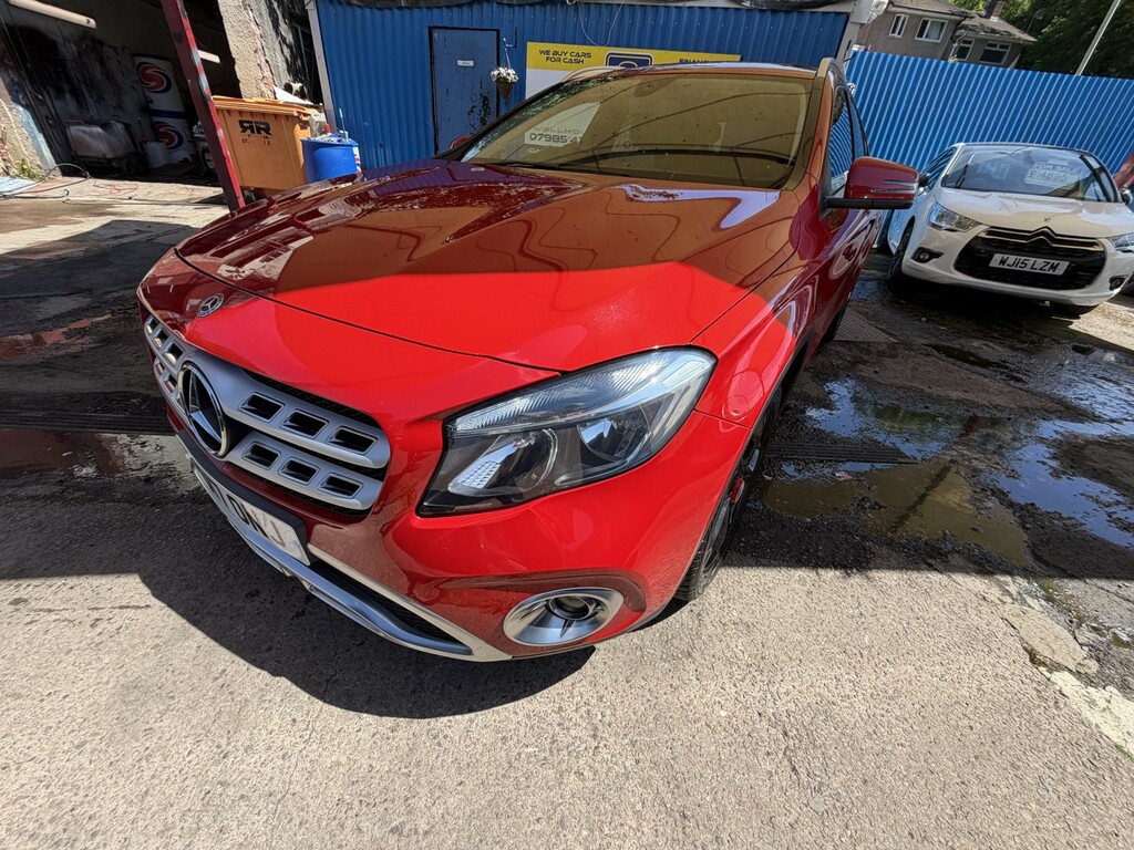 Mercedes-Benz GLA Class Suv 2.1 Gla200d Sport 201717 KO17ONJ Red #2