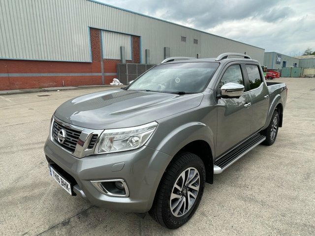 Nissan Navara Dci Tekna Pickup Double YH16BHK Grey #2