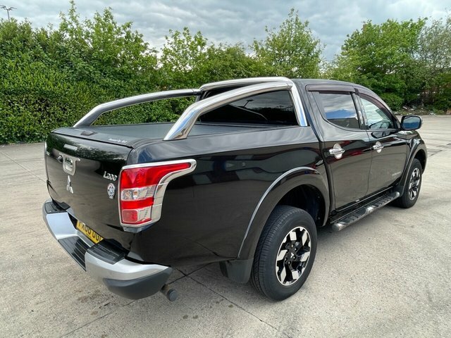 Mitsubishi L200 Di-d Dc Barbarian Pickup PX66UGL Black #3
