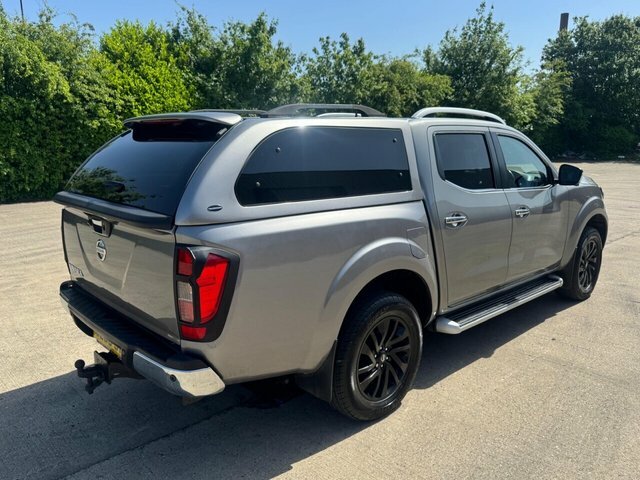 Nissan Navara Dci Tekna Pickup Double SL68SWW Grey #3