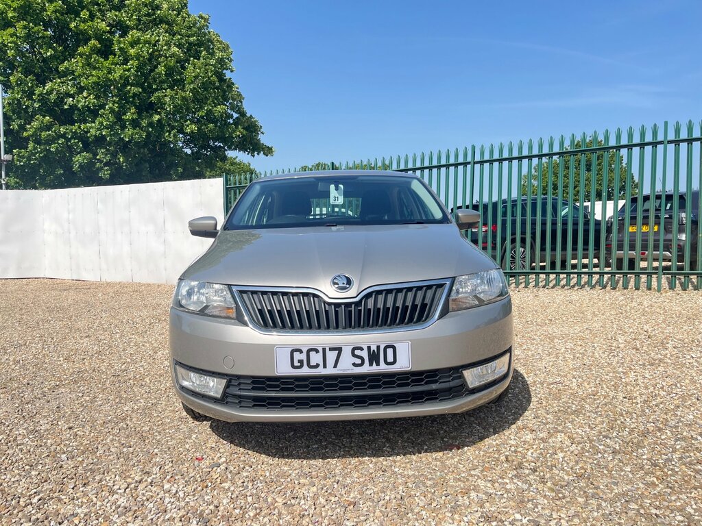 Skoda Rapid 1.2 Tsi Se Hatchback Euro 6 Ss Beige #3