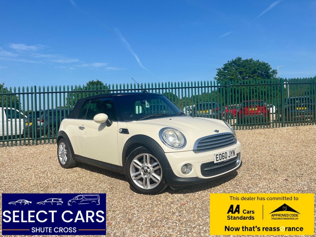 Mini Convertible 1.6 Cooper Convertible Euro 5 1 White
