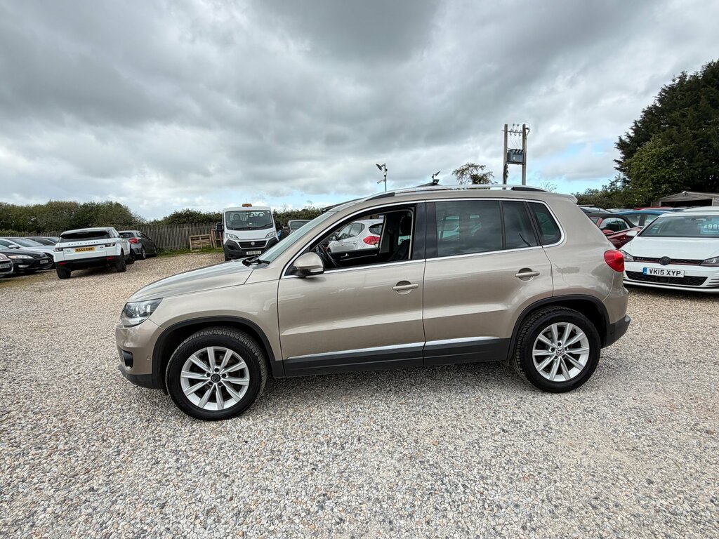 Volkswagen Tiguan 2.0 Tdi Bluemotion Tech Se Suv 2 NL13UXS Beige #6