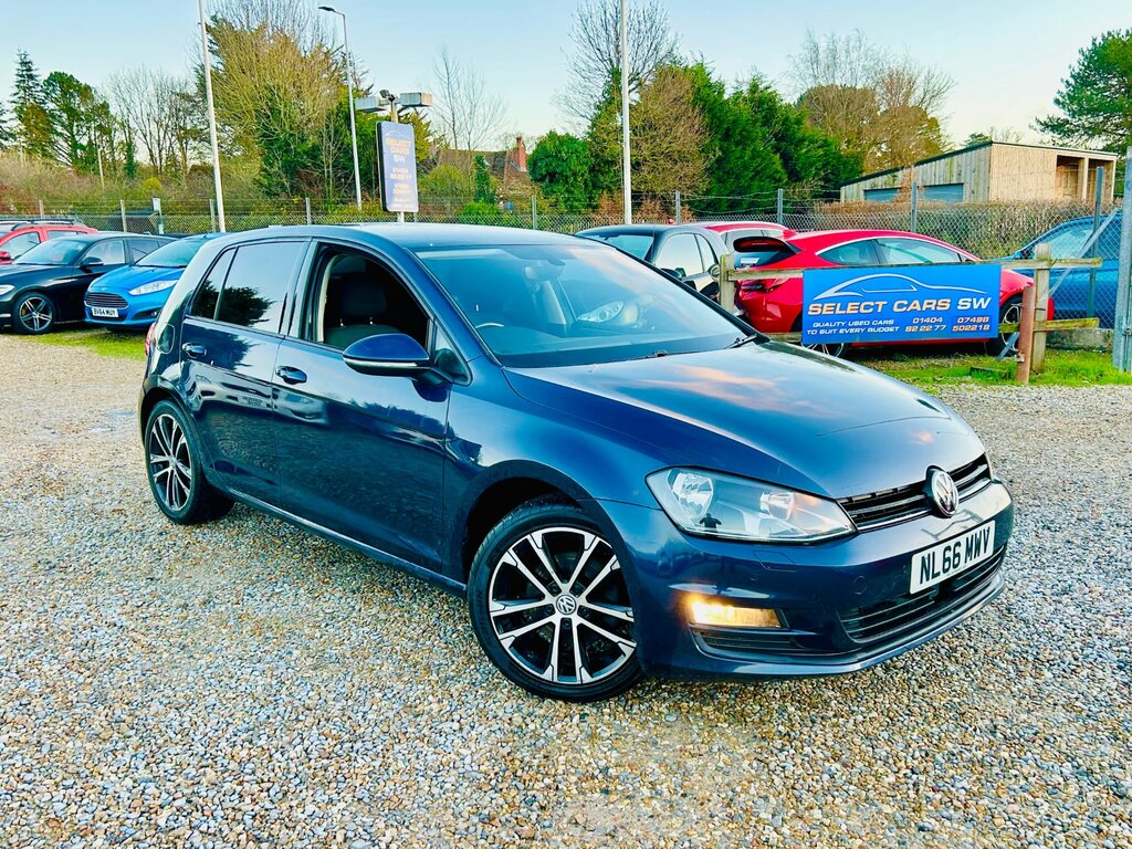 Volkswagen Golf 1.6 Tdi Bluemotion Tech Match Edition Hatchback Blue