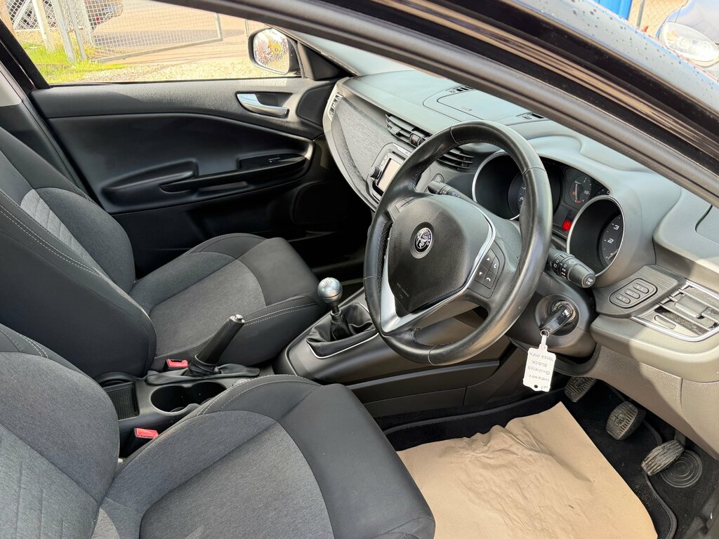 Alfa Romeo Giulietta 1.4 Tb Giulietta Hatchback Euro Black #3