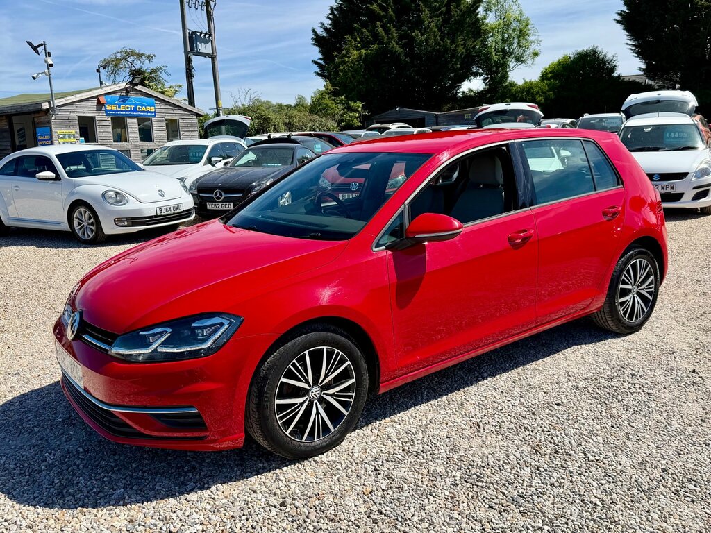 Volkswagen Golf 1.6 Tdi Se Nav Hatchback Dsg Euro 6 S DX67XCG Red #5
