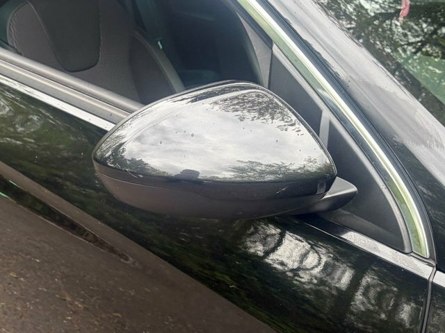 Vauxhall Insignia 2017 2.0 Turbo D Blueinjection Sri VX Line Nav Gra DU67JXW Black #4