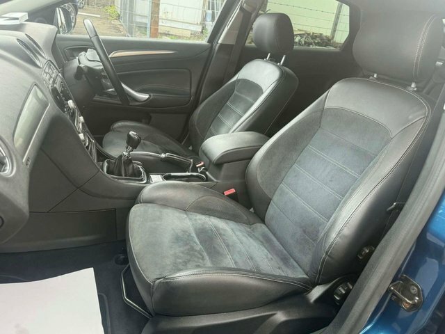 Ford Mondeo 2008 2.5 Titanium X Hatchback 2 Blue #4