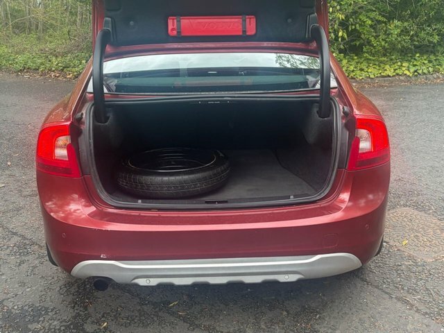 Volvo S60 Saloon Brown #27