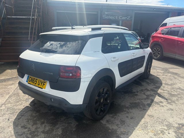 Citroen C4 Cactus 2015 1.2 Puretech Flair Hatchback Manua GN65UYF White #3