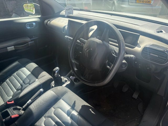 Citroen C4 Cactus 2015 1.2 Puretech Flair Hatchback Manua GN65UYF White #2
