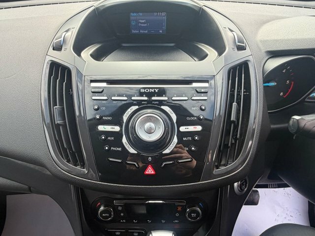 Ford Kuga 2014 2.0 Tdci Titanium Suv Powershift A DG64KNF Black #3