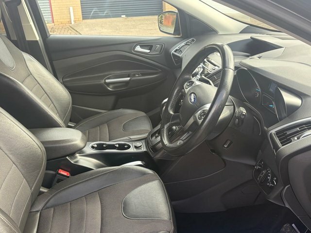 Ford Kuga 2014 2.0 Tdci Titanium Suv Powershift A DG64KNF Black #5