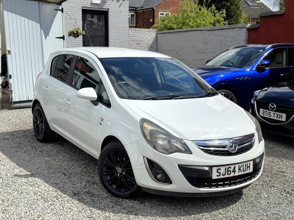 Vauxhall Corsa Hatchback 1.2 16V Se Euro 5 201464 SJ64KUH White #2