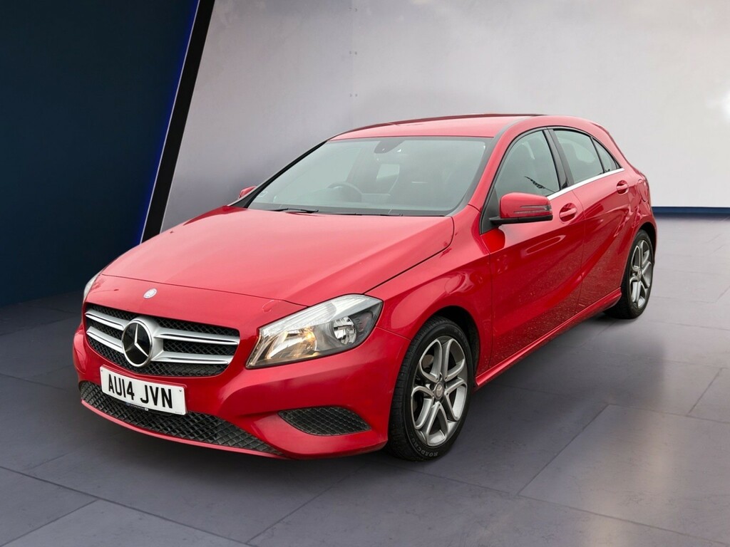 Mercedes-Benz A Class Hatchback 1.8 A200 Cdi Sport 201414 Red #3
