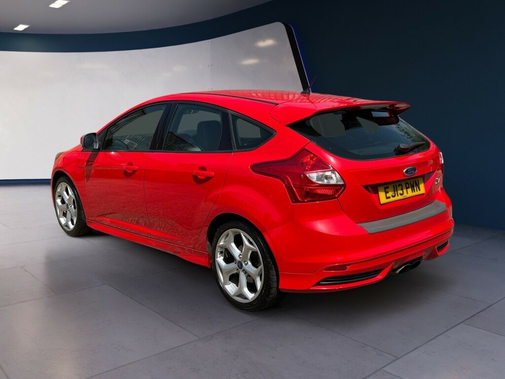 Ford Focus Hatchback 2.0 T Ecoboost St-2 201313 EJ13PWN Red #6