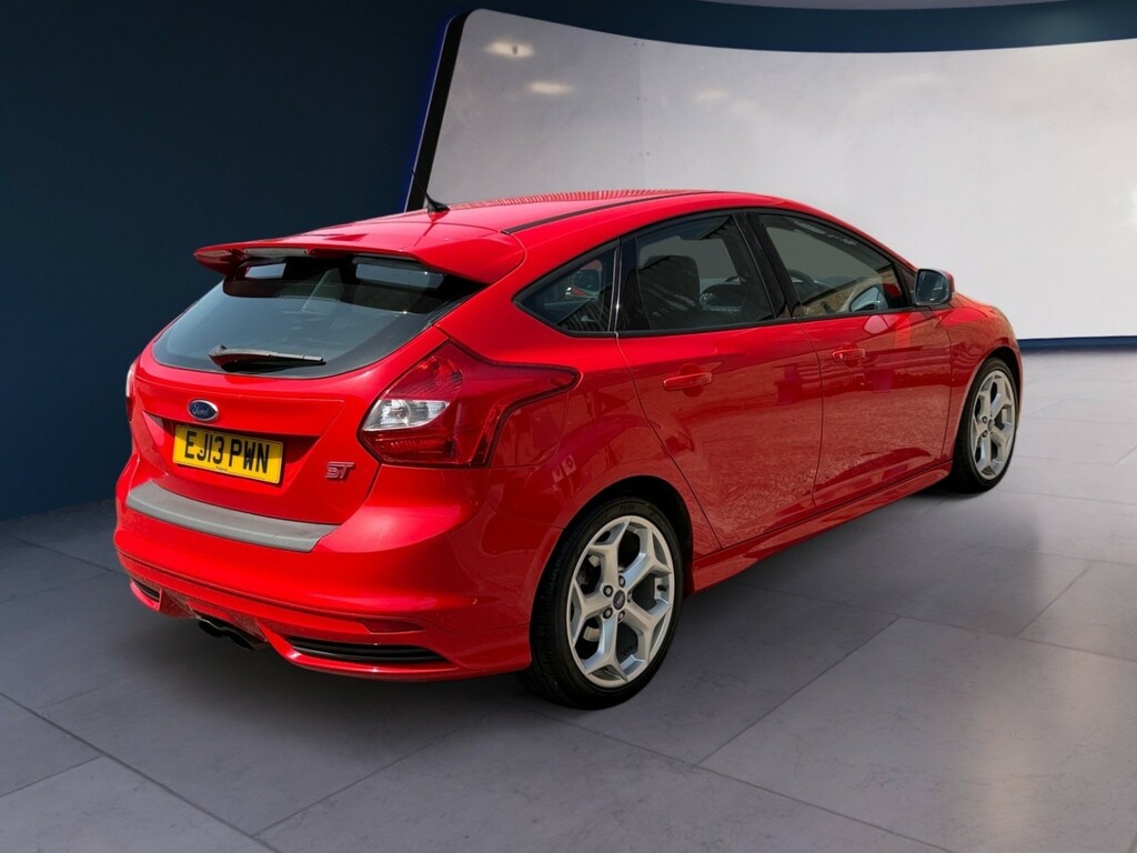 Ford Focus Hatchback 2.0 T Ecoboost St-2 201313 EJ13PWN Red #5