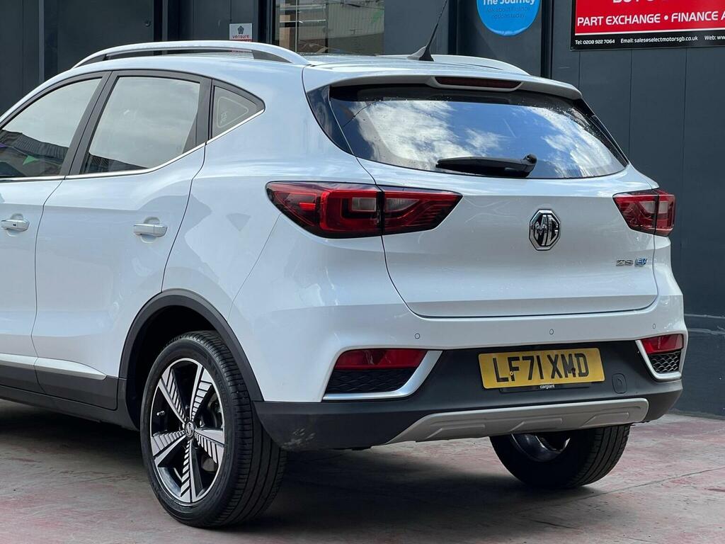 MG ZS Zs Exclusive Ev LF71XMD White #4