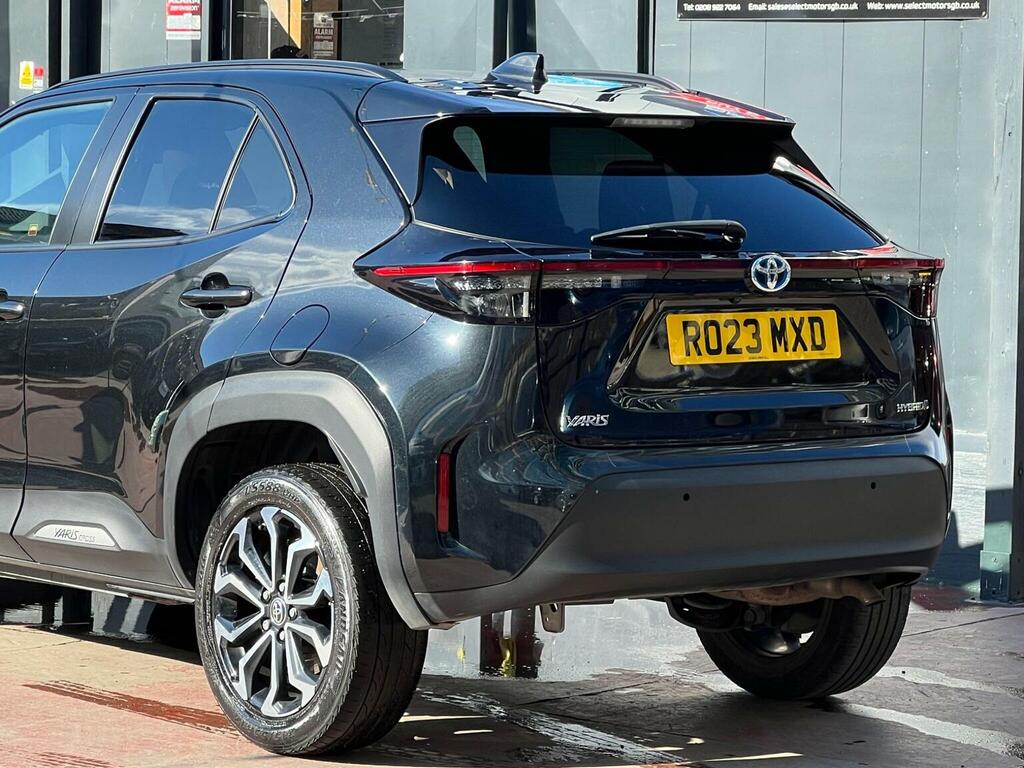 Toyota Yaris Cross 1.5 Vvt-h Design E-cvt Euro 6 Ss RO23MXD Black #4
