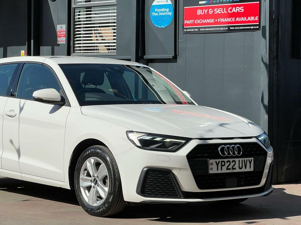 Audi A1 1.0 Tfsi 30 Technik Sportback Euro 6 Ss YP22UVY White #5