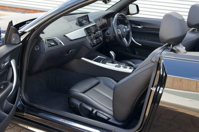 BMW 2 Series 2019 3.0 M240i Gpf Convertible Eur Black #4