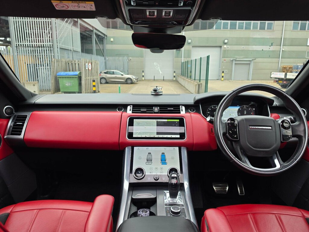 Land Rover Range Rover Sport 3.0 D300 Mhev Hse Dynamic 4Wd Euro 6 Ss SG22UBB Black #4