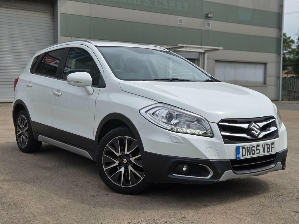Suzuki SX4 Zs-t Red #11