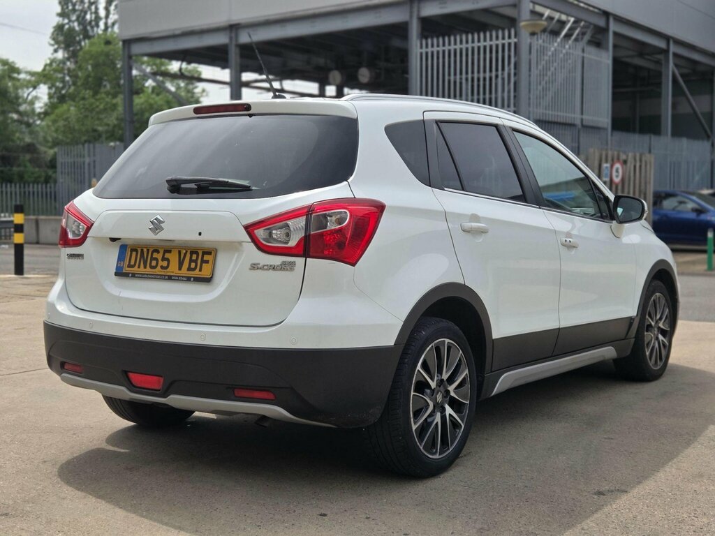 Suzuki SX4 Zs-t Red #13