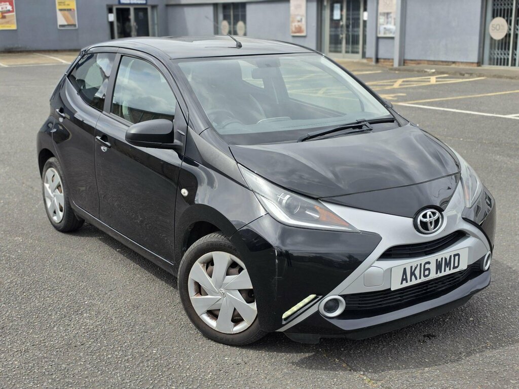 Toyota Aygo 1.0 Vvt-i X-play X-shift Euro 6 AK16WMD Black #5