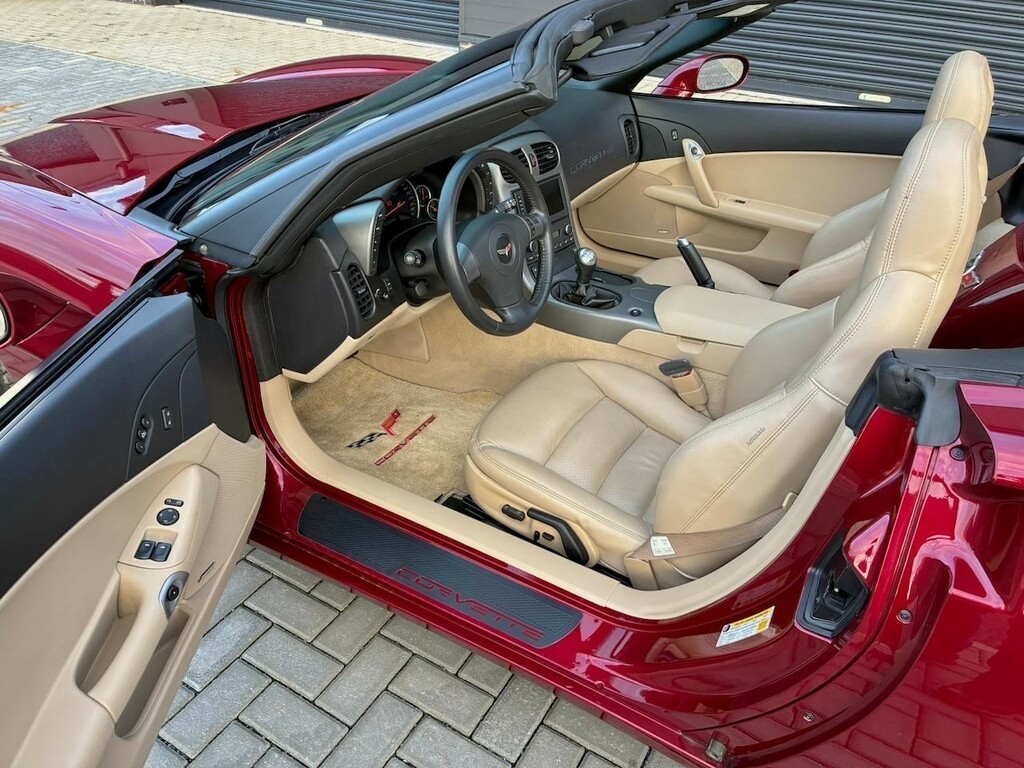 Chevrolet Corvette Convertible  Red #3