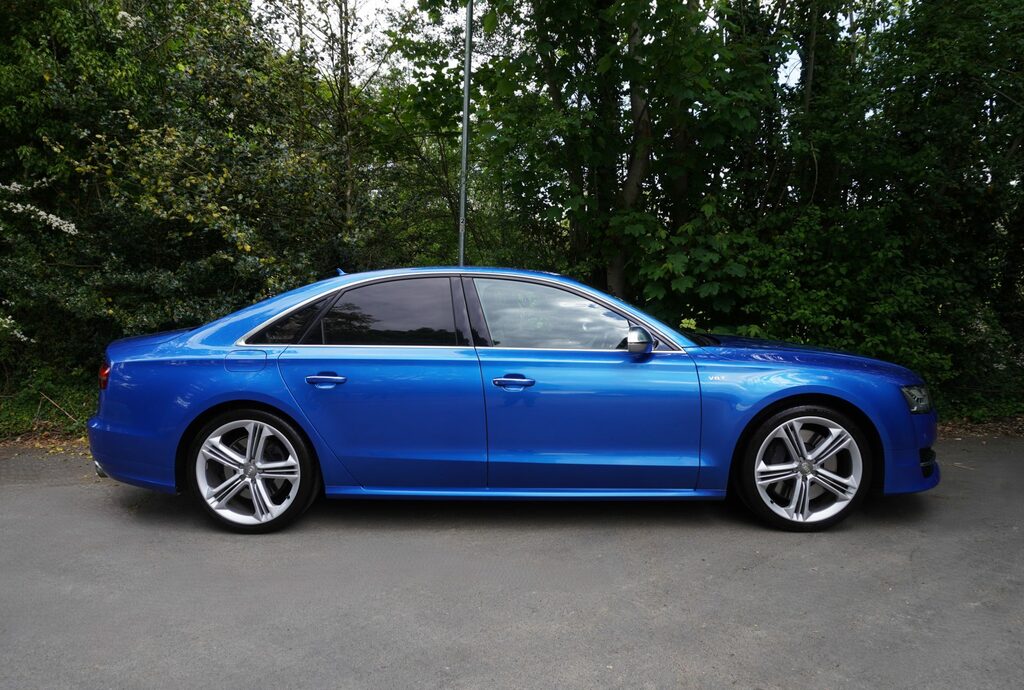 Audi S8 4.0 Tfsi V8 Blue #6