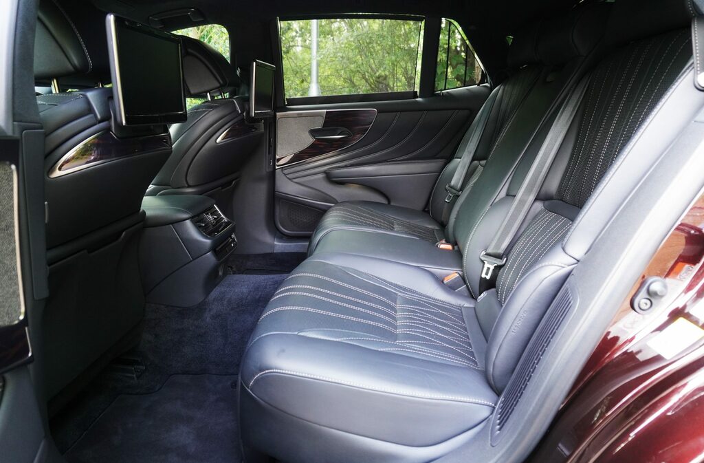 Lexus LS Ls 500H Premier 4X4 Brown #74