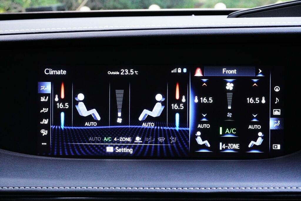 Lexus LS Ls 500H Premier 4X4 Brown #32
