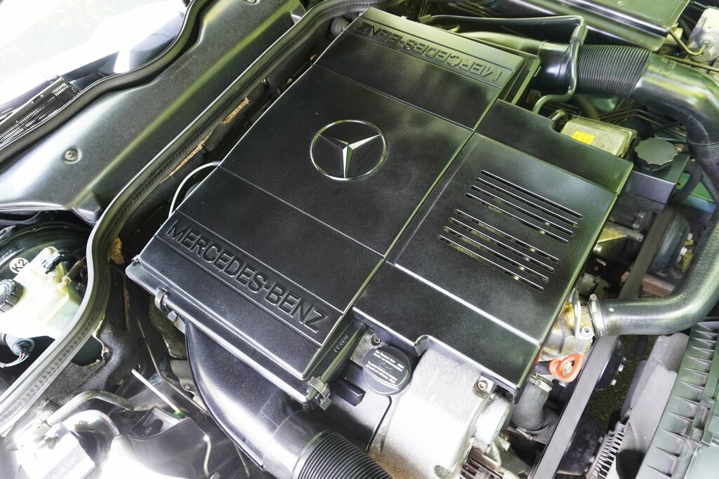 Mercedes-Benz SL Class Limited Edition - 1997 P Silver #55