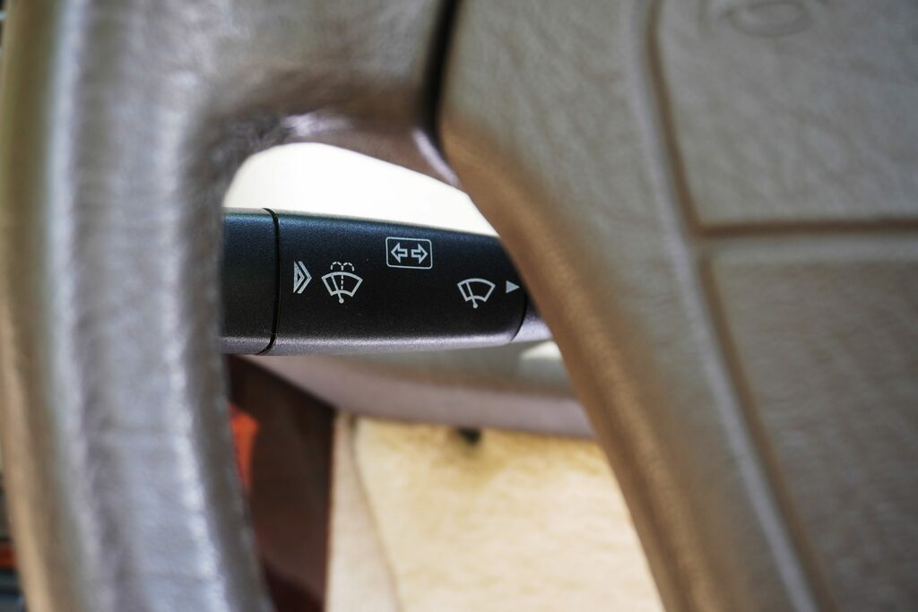 Mercedes-Benz SL Class Limited Edition - 1997 P Silver #27