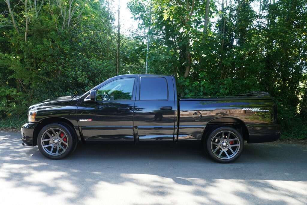Dodge RAM 8.3 V10 Srt10 Black #3