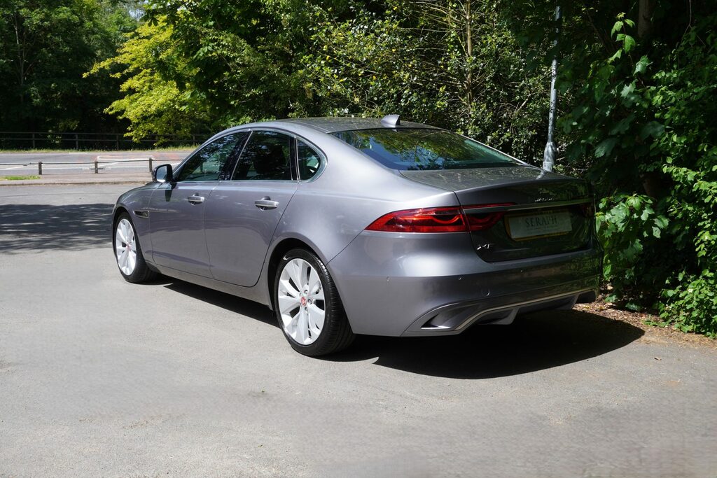 Jaguar XF 2.0 D200 Mhev RK71JTO Grey #5