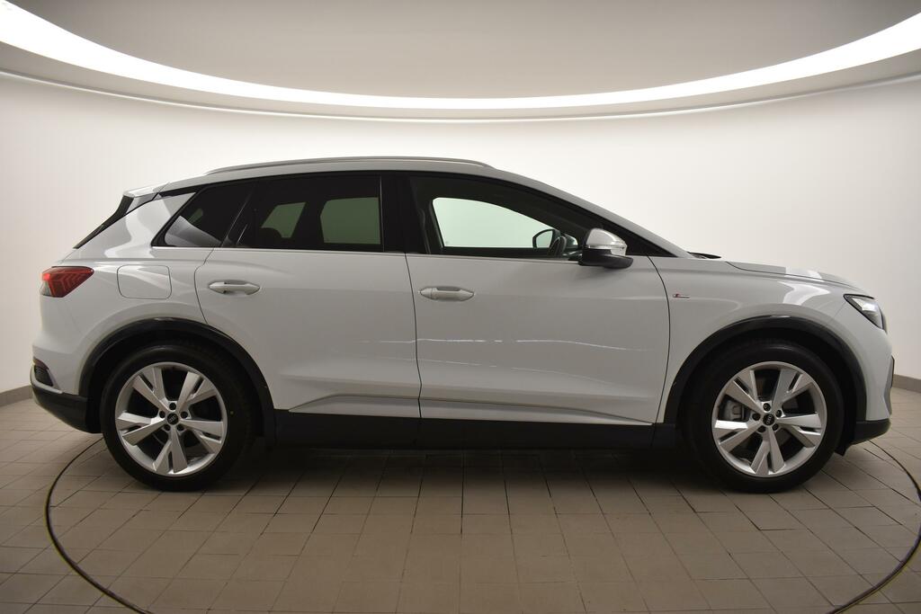 Audi Q4 E Tron 220Kw 50 Quattro 82Kwh S Line URZ4128 White #2