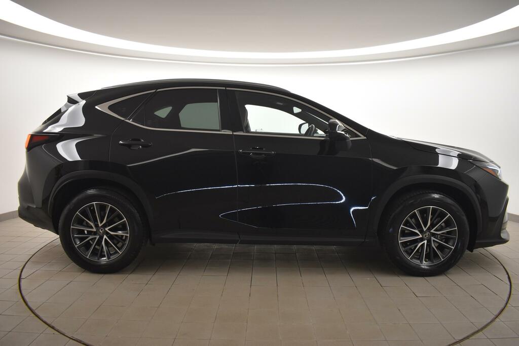 Lexus NX 350H 2.5 E-cvt BYZ7891 Black #2