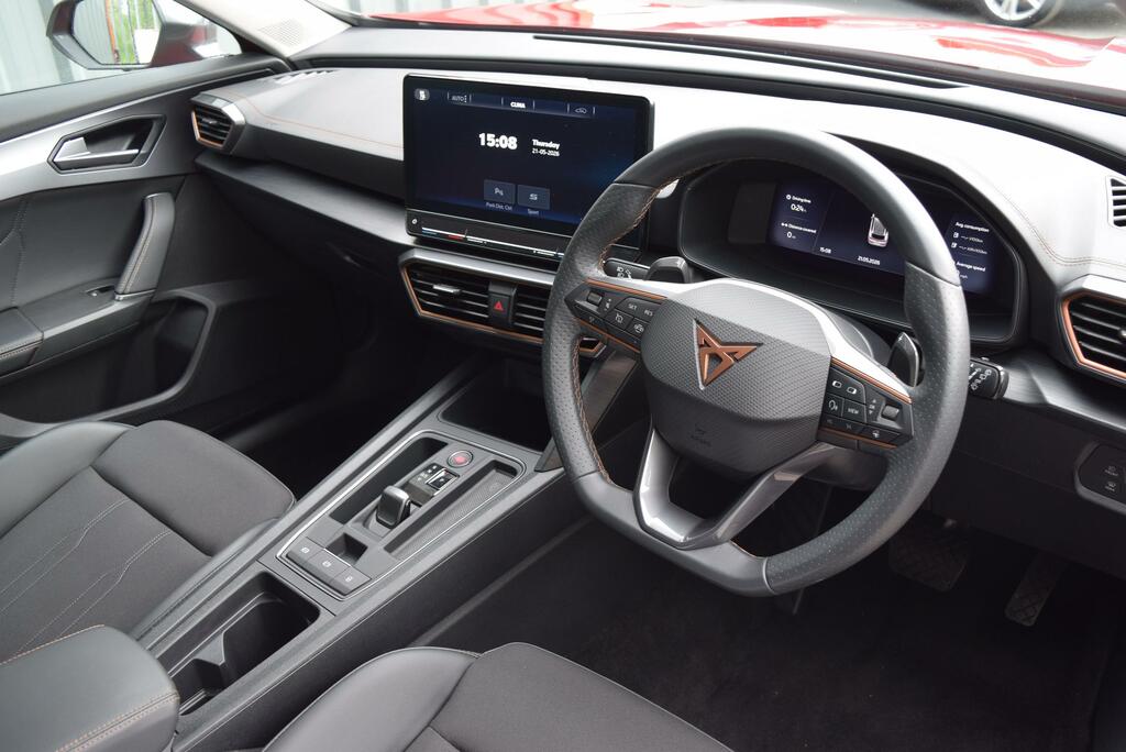 Cupra Formentor 1.4 Ehybrid 204 V1 Dsg KJ24DPN Red #3