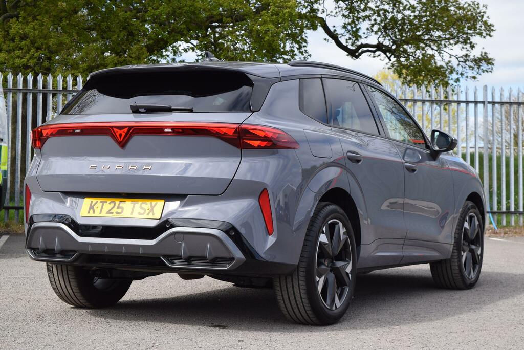 Cupra Terramar 1.5 Etsi 150 V2 Dsg KT25TSX Grey #4