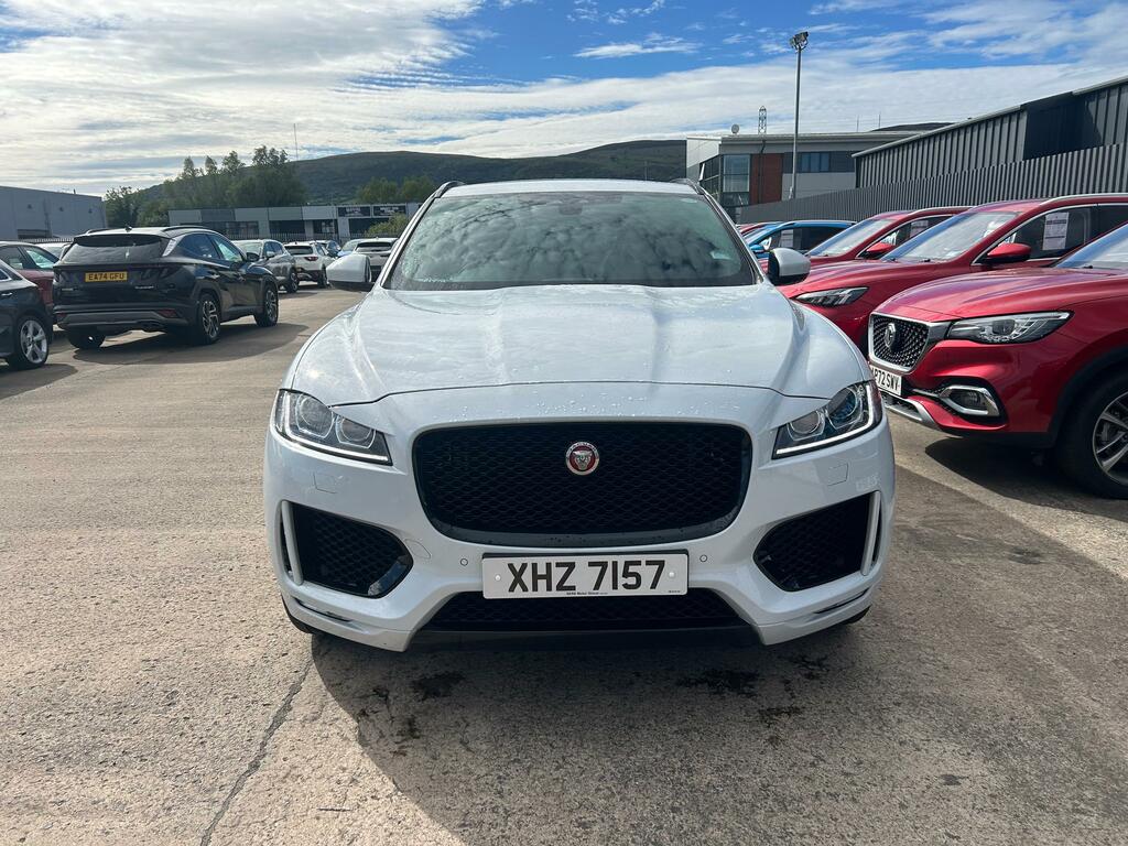 Jaguar F-Pace 2.0D 180 Chequered Flag Awd XHZ7157 White #3