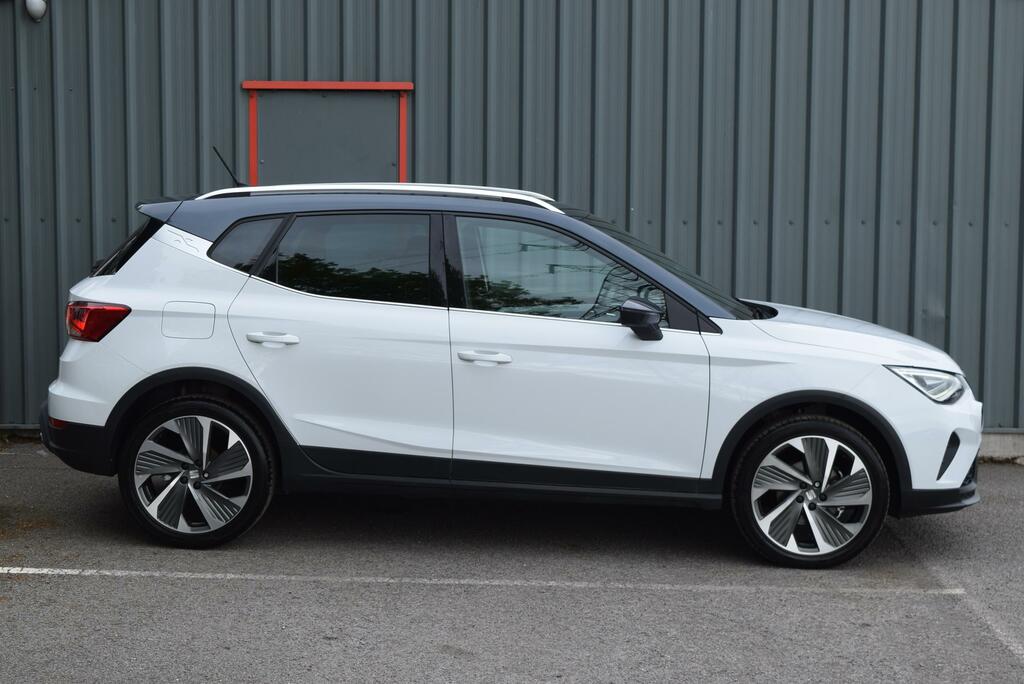 Seat Arona 1.0 Tsi 115 Fr Sport Dsg YY24FME White #2