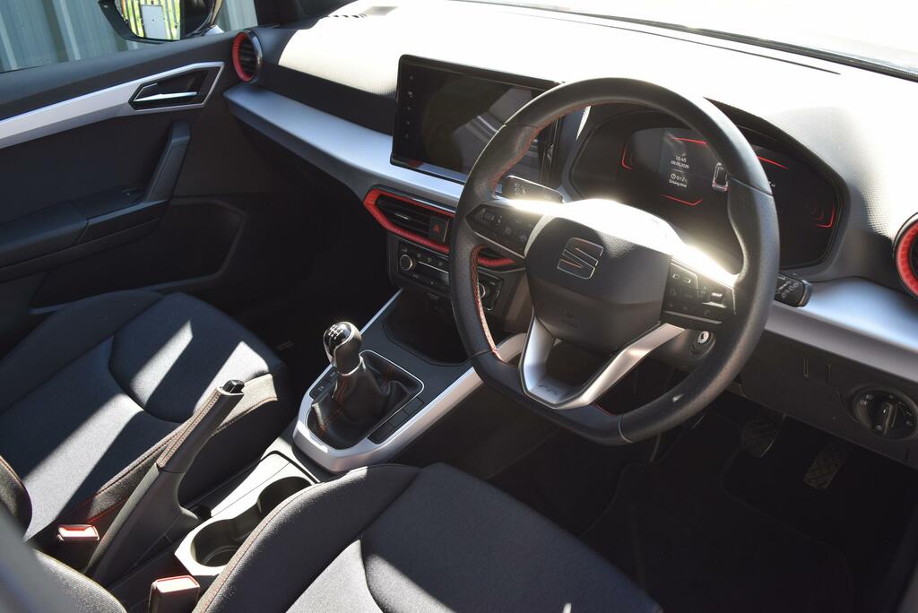 Seat Arona 1.0 Tsi 115 Fr YS74ZXP Grey #3