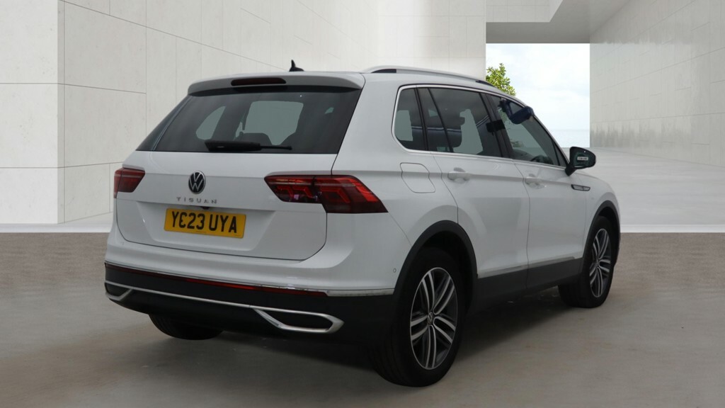 Volkswagen Tiguan 1.5 Tsi 150 Elegance Dsg YC23UYA White #4